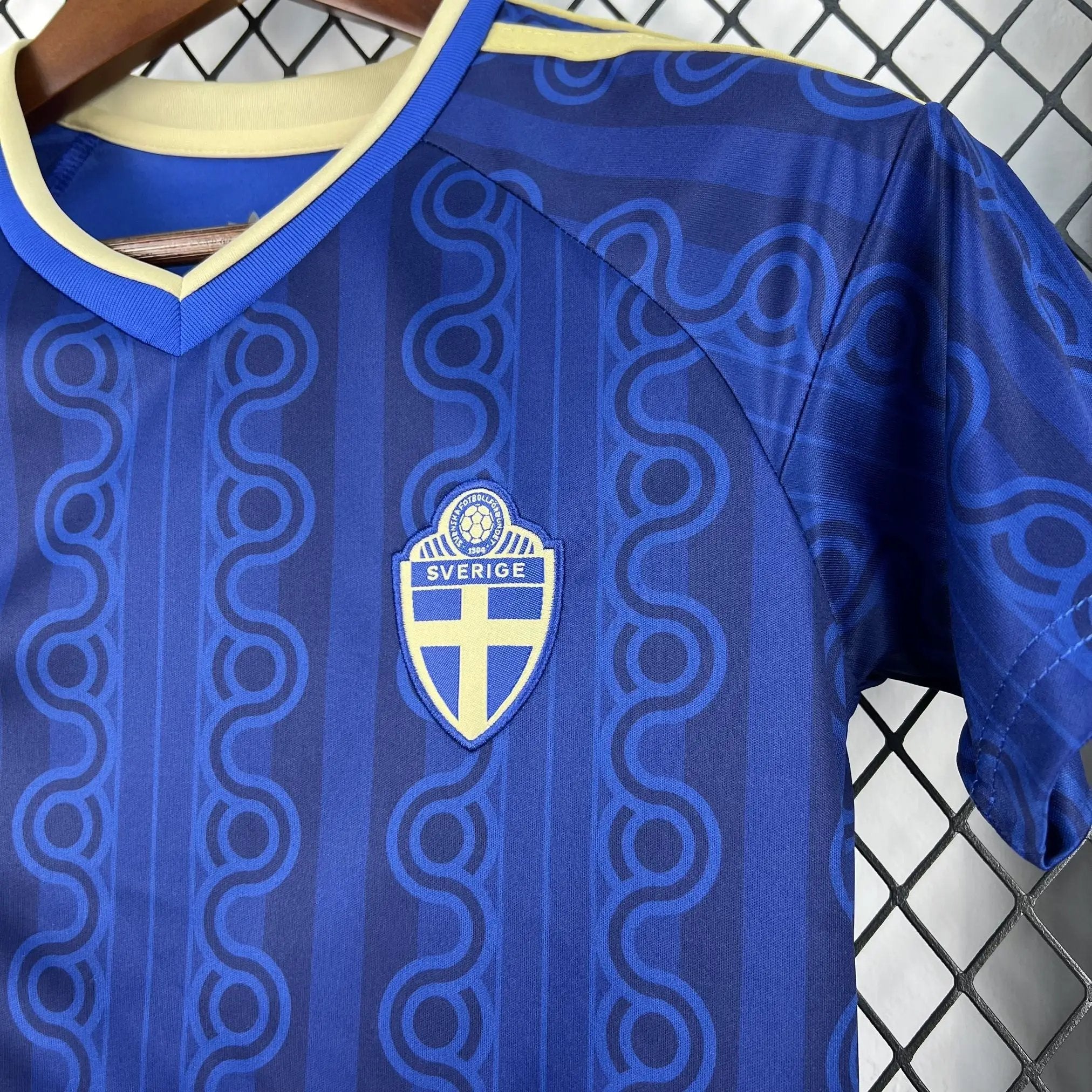 BOOTS SUPPLY Sweden 2026 Away Kids size - Kids
