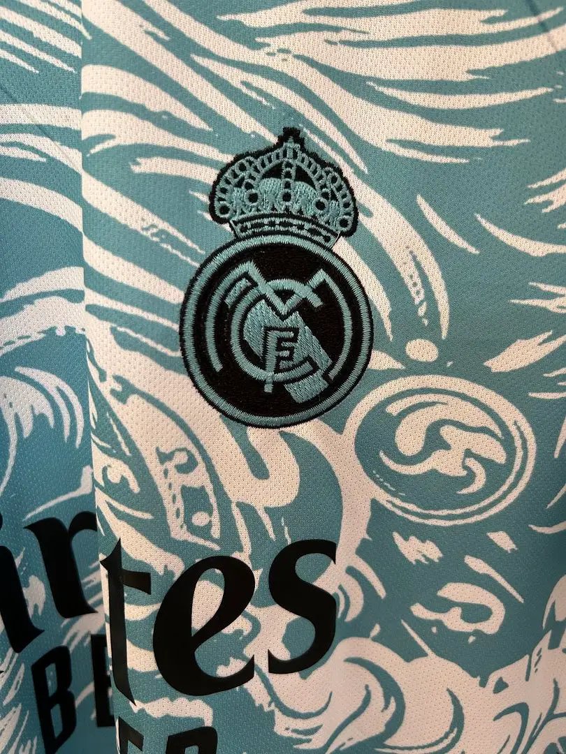 BOOTS SUPPLY Real Madrid Heart of Vikings Kit - Jersey