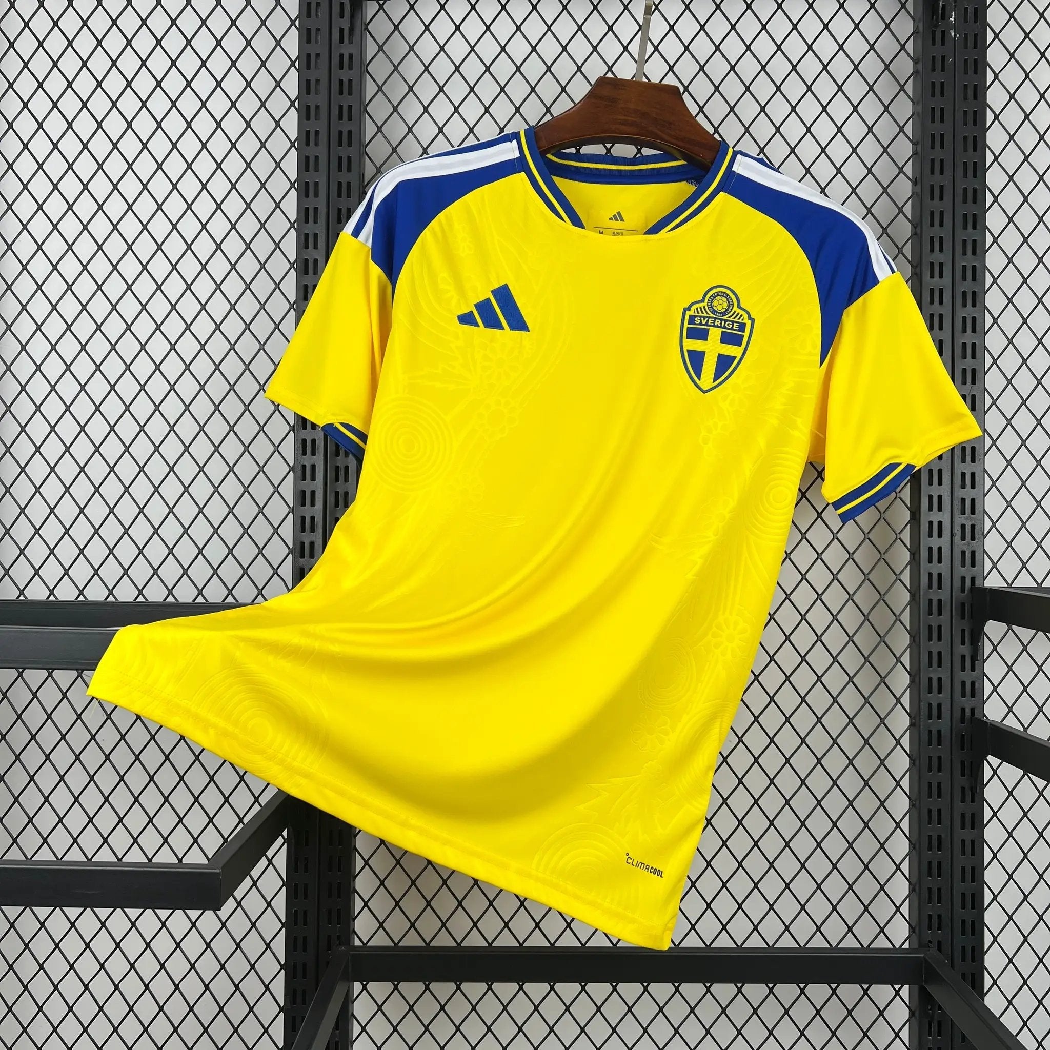 BOOTS SUPPLY Sweden 2026 Home Kit - Jersey