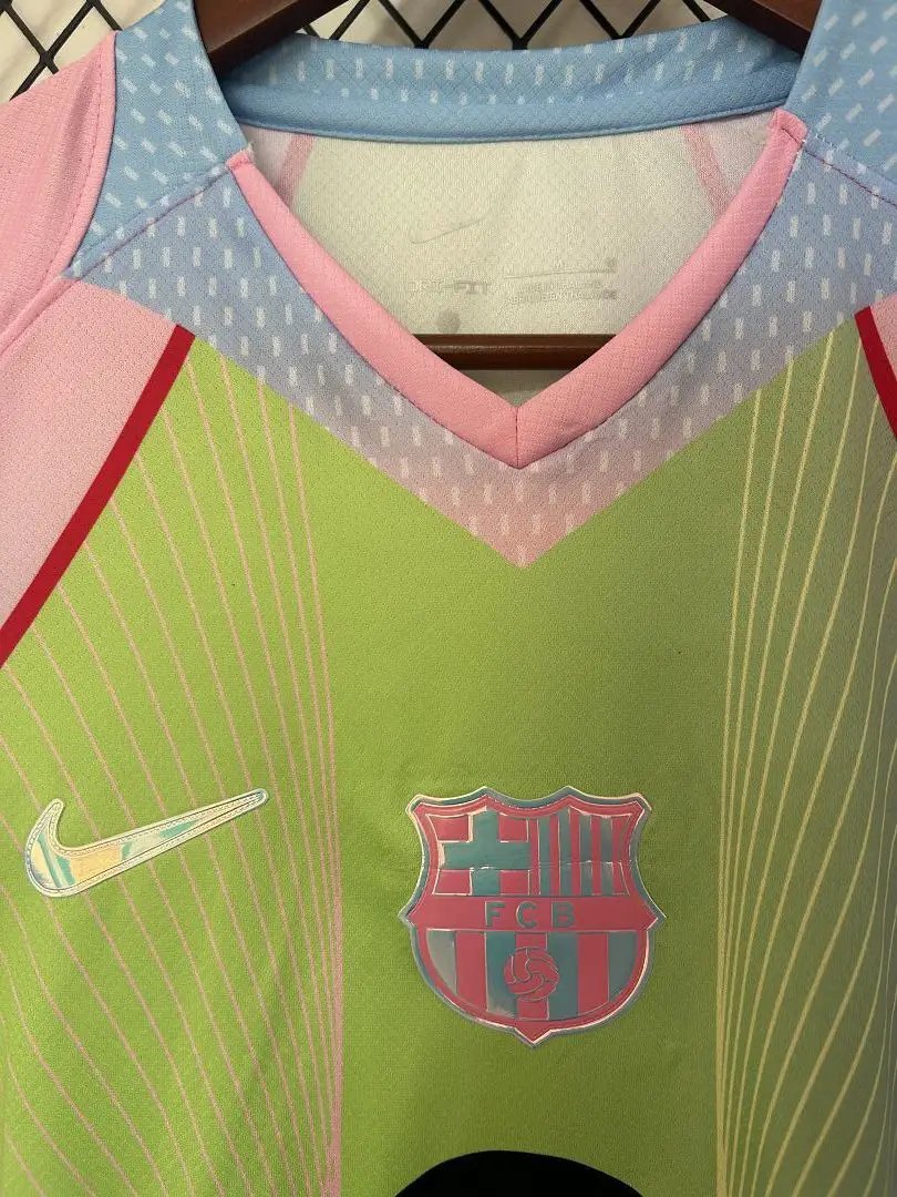 BOOTS SUPPLY Barcelona Green Aurora Kit - Jersey