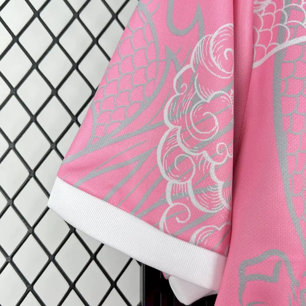 BOOTS SUPPLY Real Madrid Pink Dragon Kit - Jersey