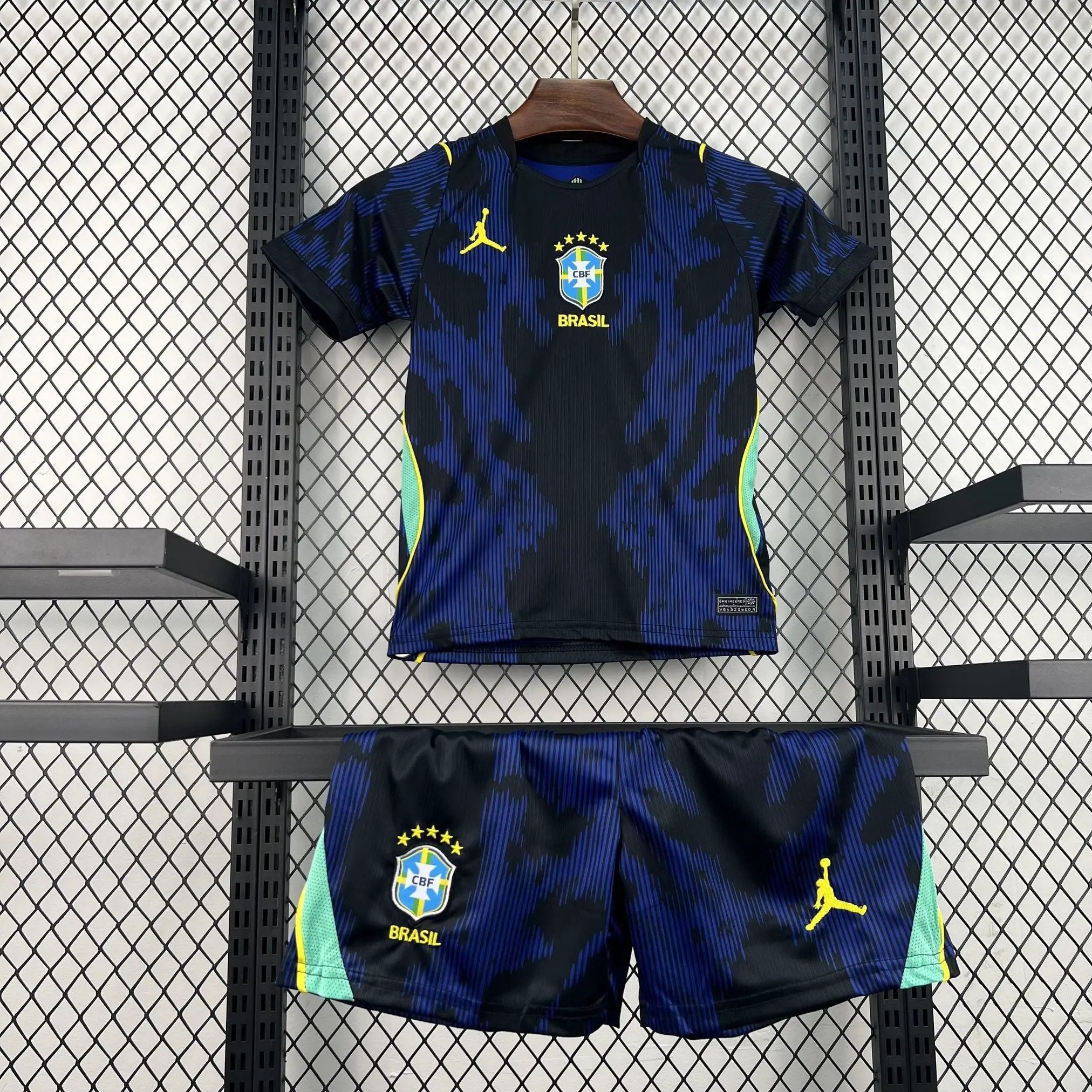 BOOTS SUPPLY Brazil 2026 Away Kids size - Jerseys