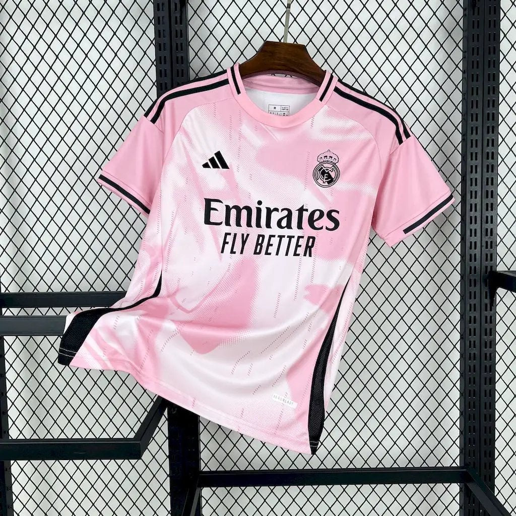 BOOTS SUPPLY Real Madrid Pink Dream Kit - Jersey