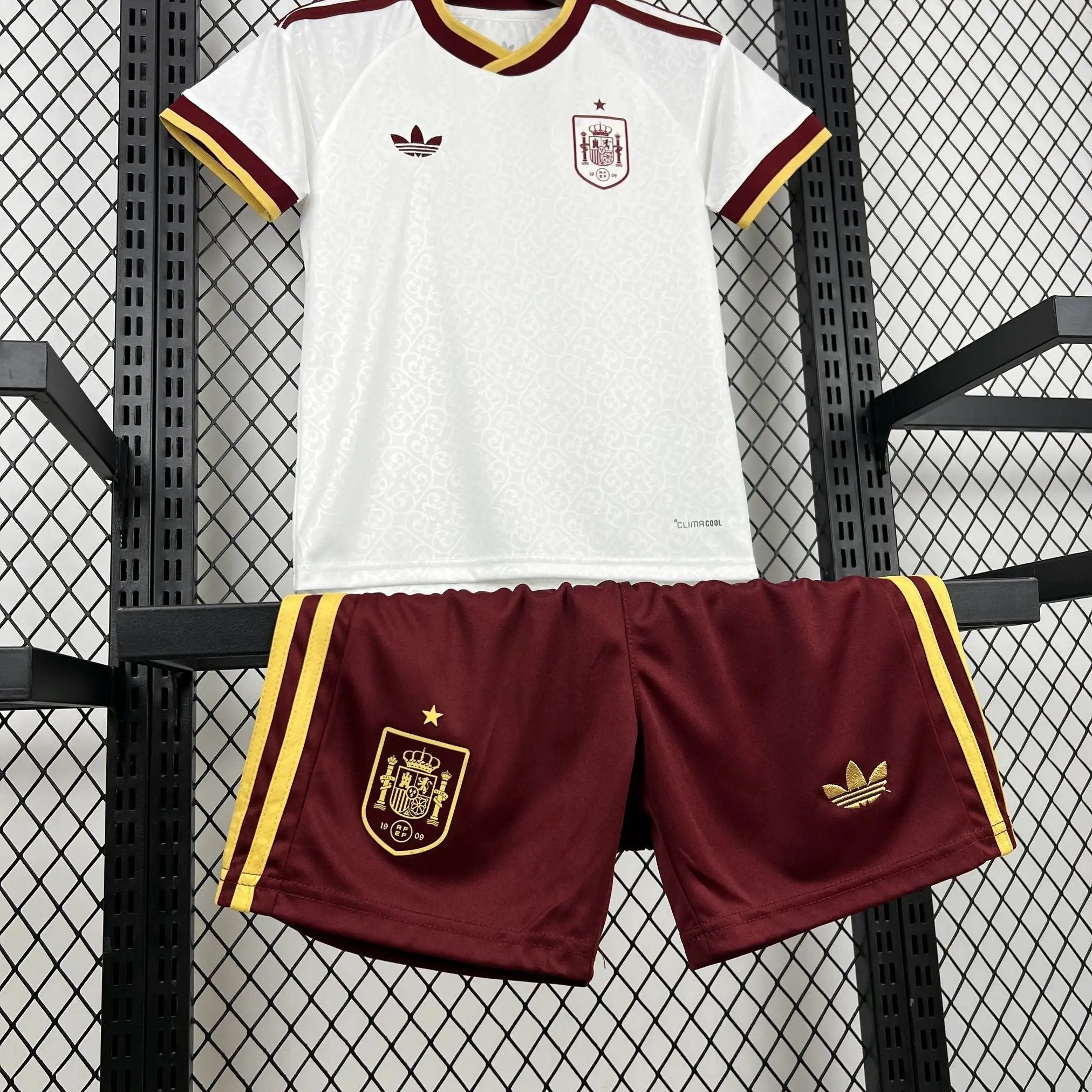 BOOTS SUPPLY Spain 2026 Away Kids size - Jersey