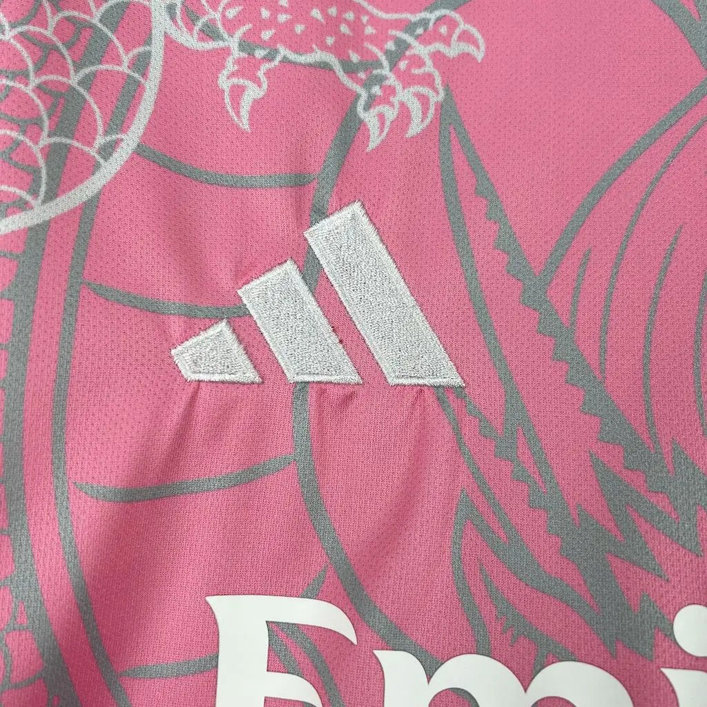 BOOTS SUPPLY Real Madrid Pink Dragon Kit - Jersey