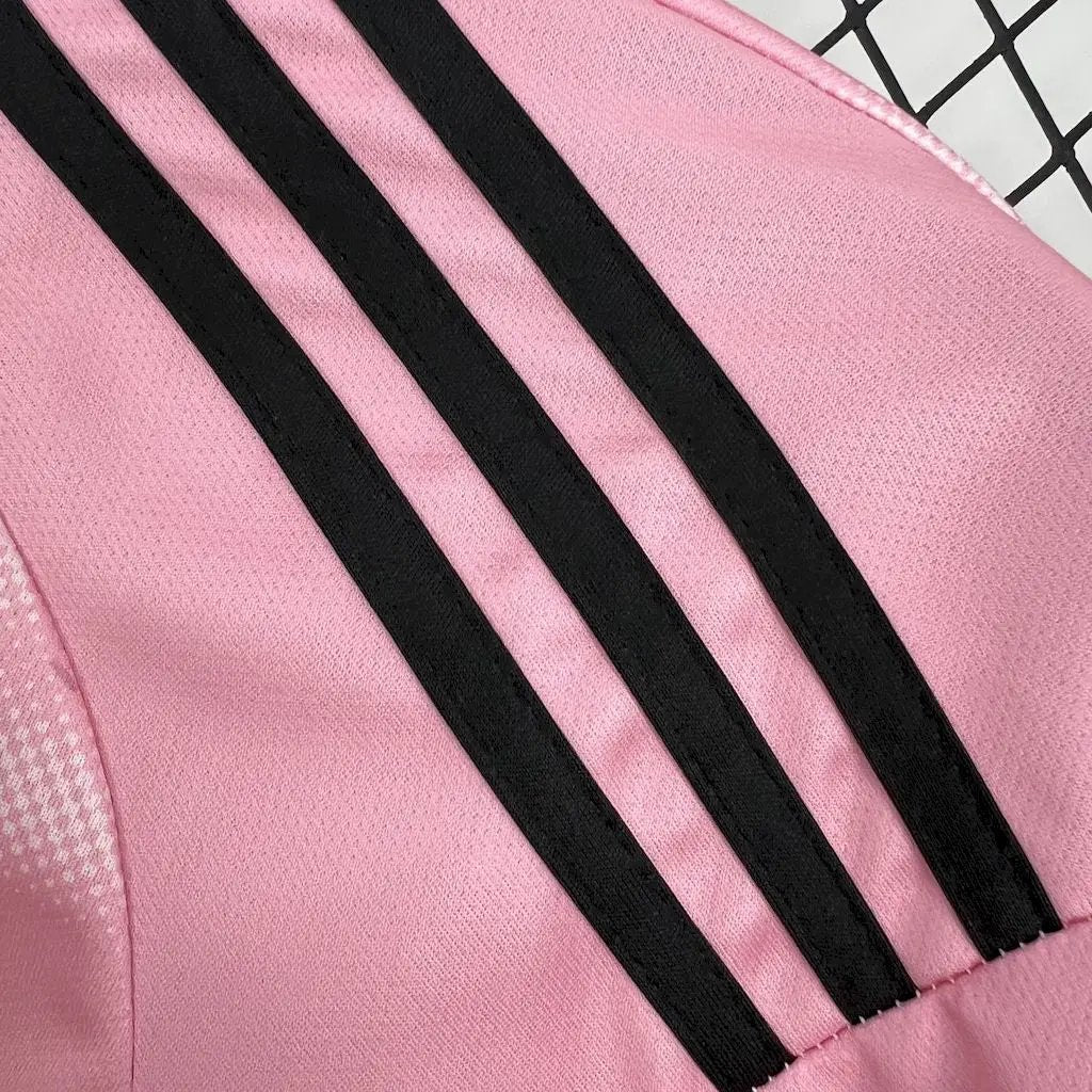 BOOTS SUPPLY Real Madrid Pink Dream Kit - Jersey