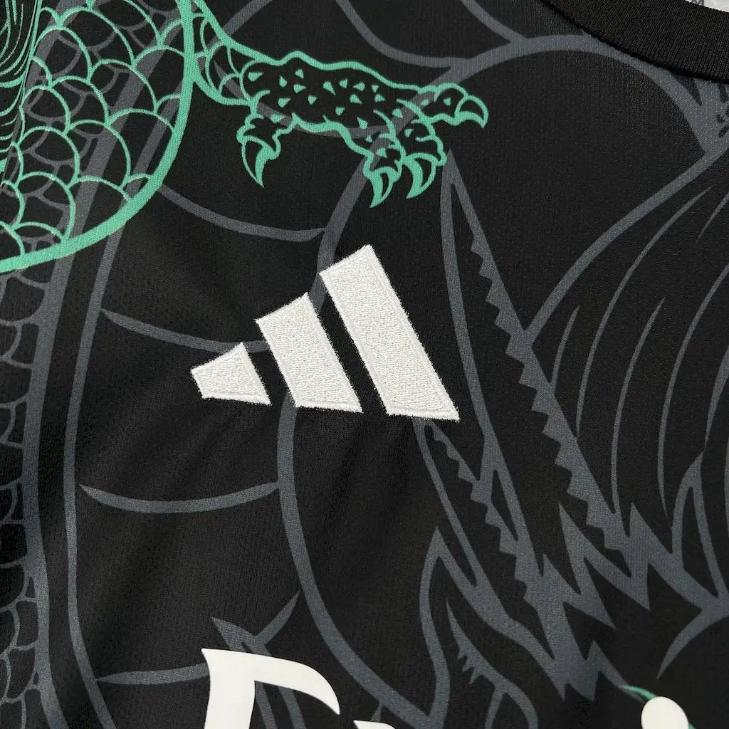 BOOTS SUPPLY Real Madrid Green Dragon Kit - Jersey