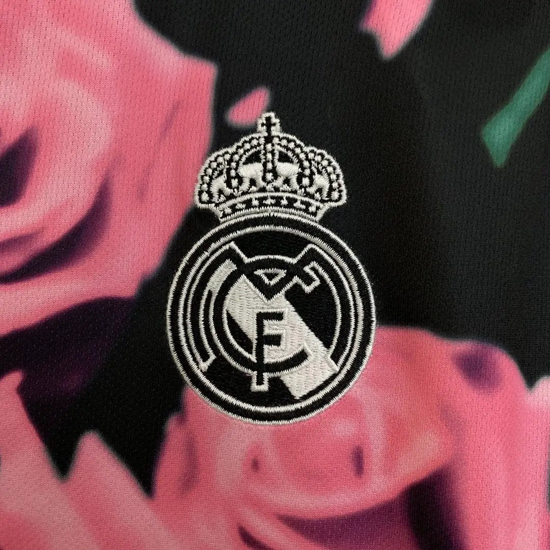 BOOTS SUPPLY Real Madrid Pink Snake Kit - Jersey