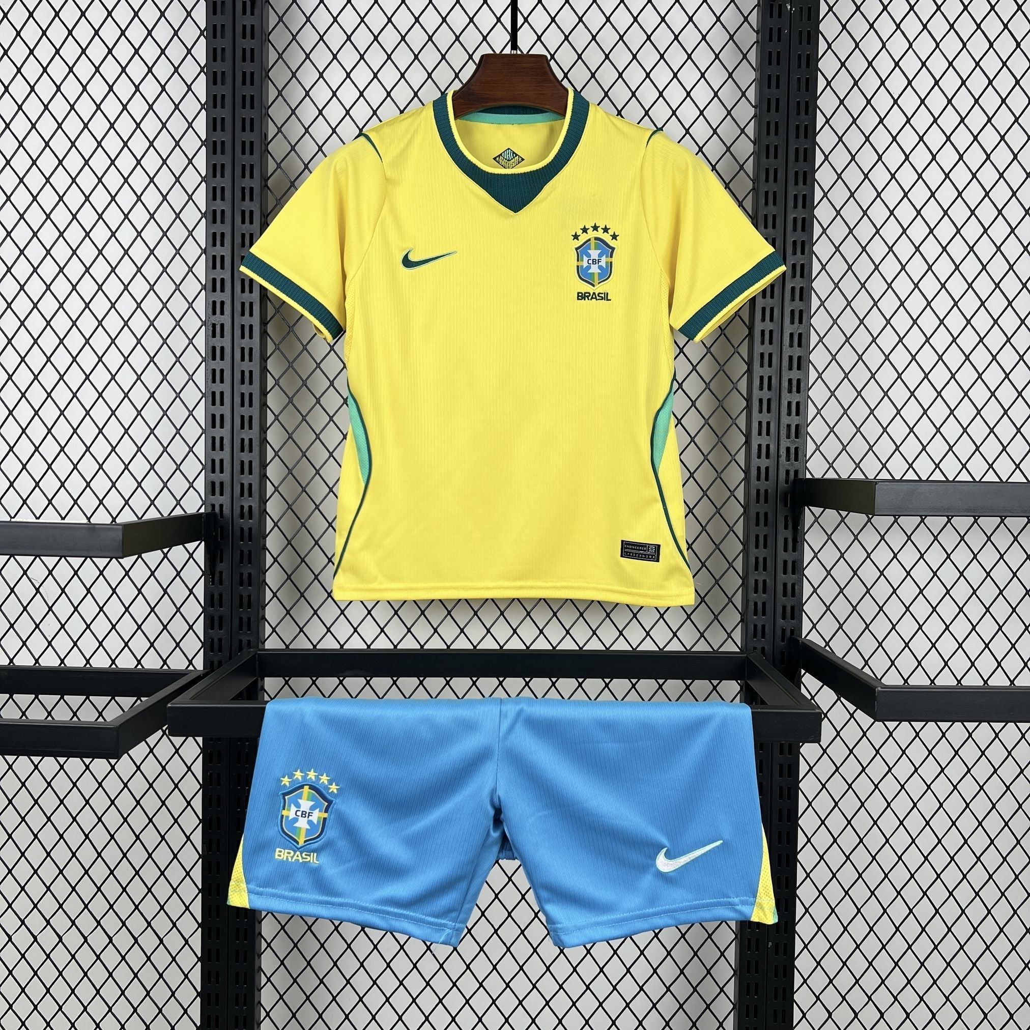 BOOTS SUPPLY Brazil 2026 Home Kids size - Kids