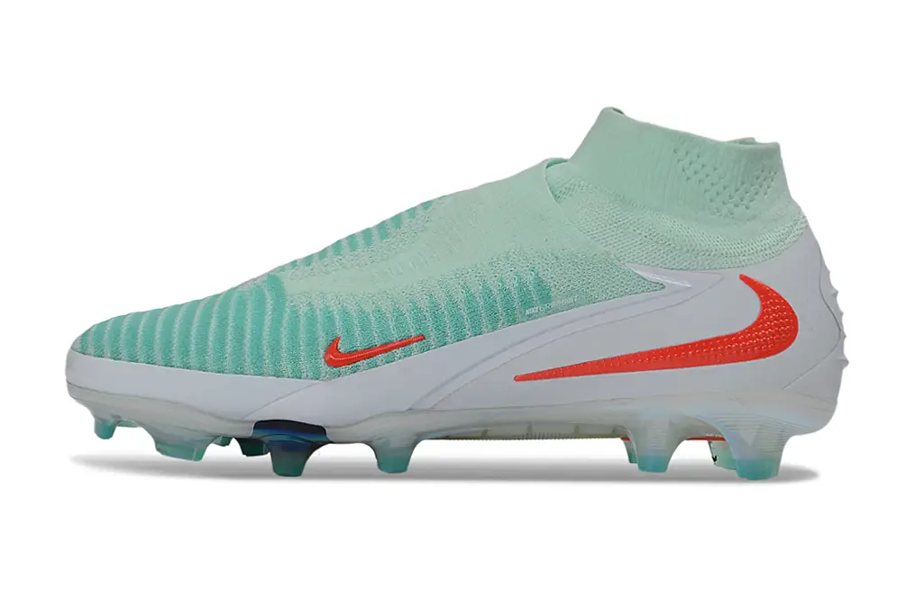 Professional football boot with advanced technologies by Nike, featuring a DF Elite design.