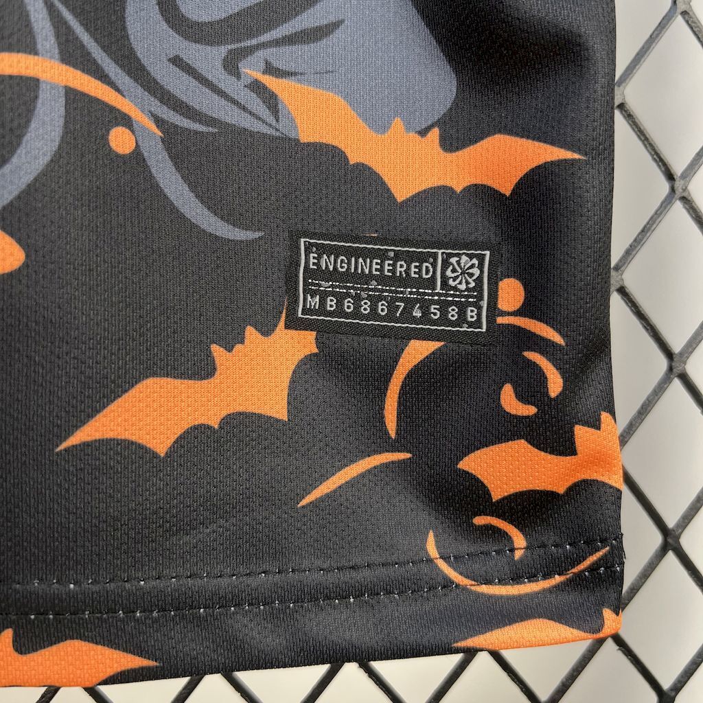 BOOTS SUPPLY Barcelona Halloween Kit - Jersey