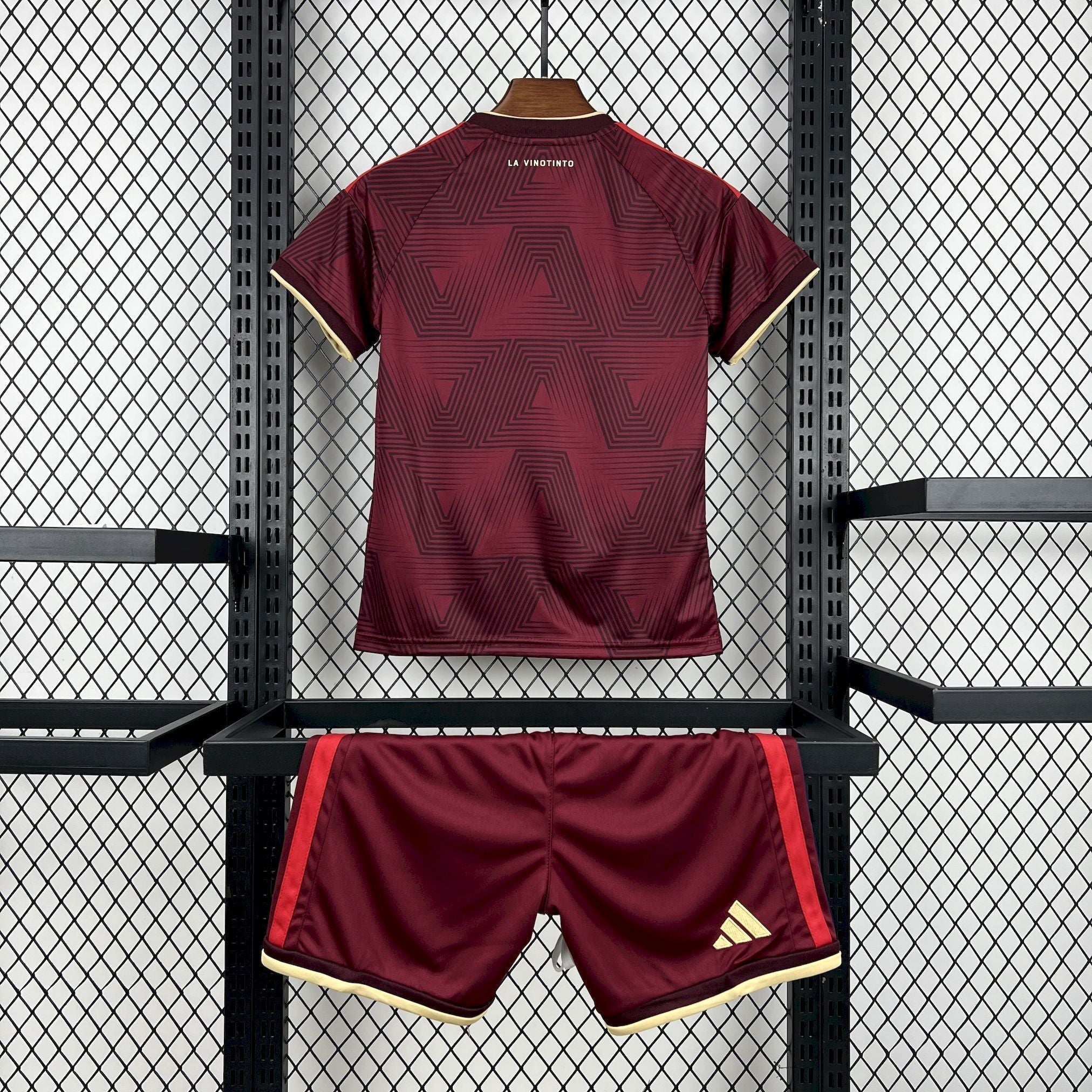 BOOTS SUPPLY Venezuela 2026 Home Kids size - Jersey