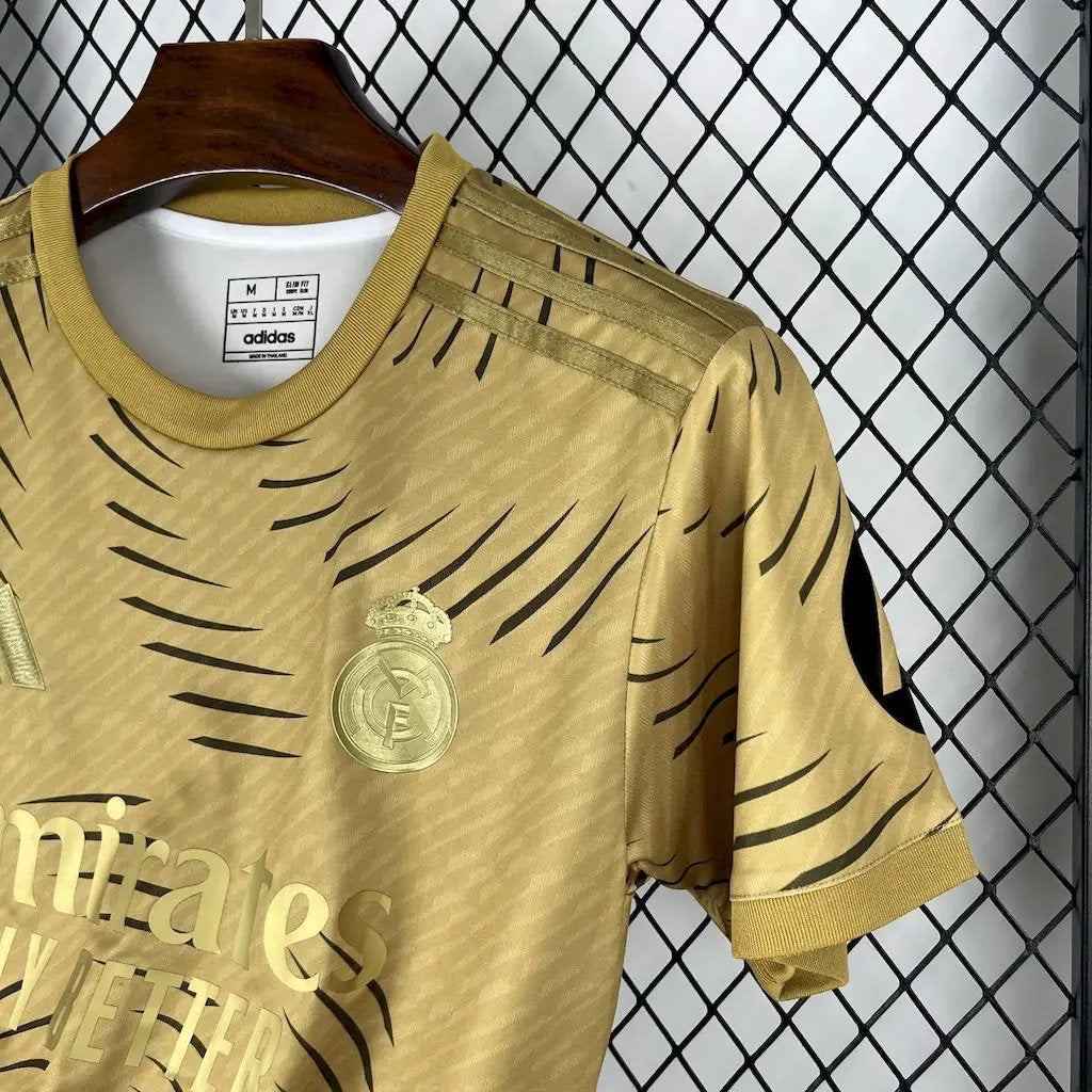 BOOTS SUPPLY Real Madrid Gold Kit - Jersey