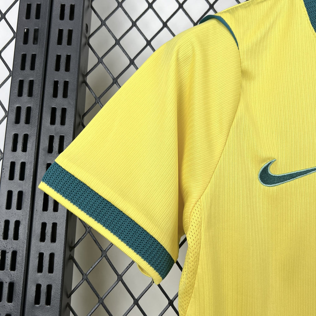 BOOTS SUPPLY Brazil 2026 Home Kids size - Kids