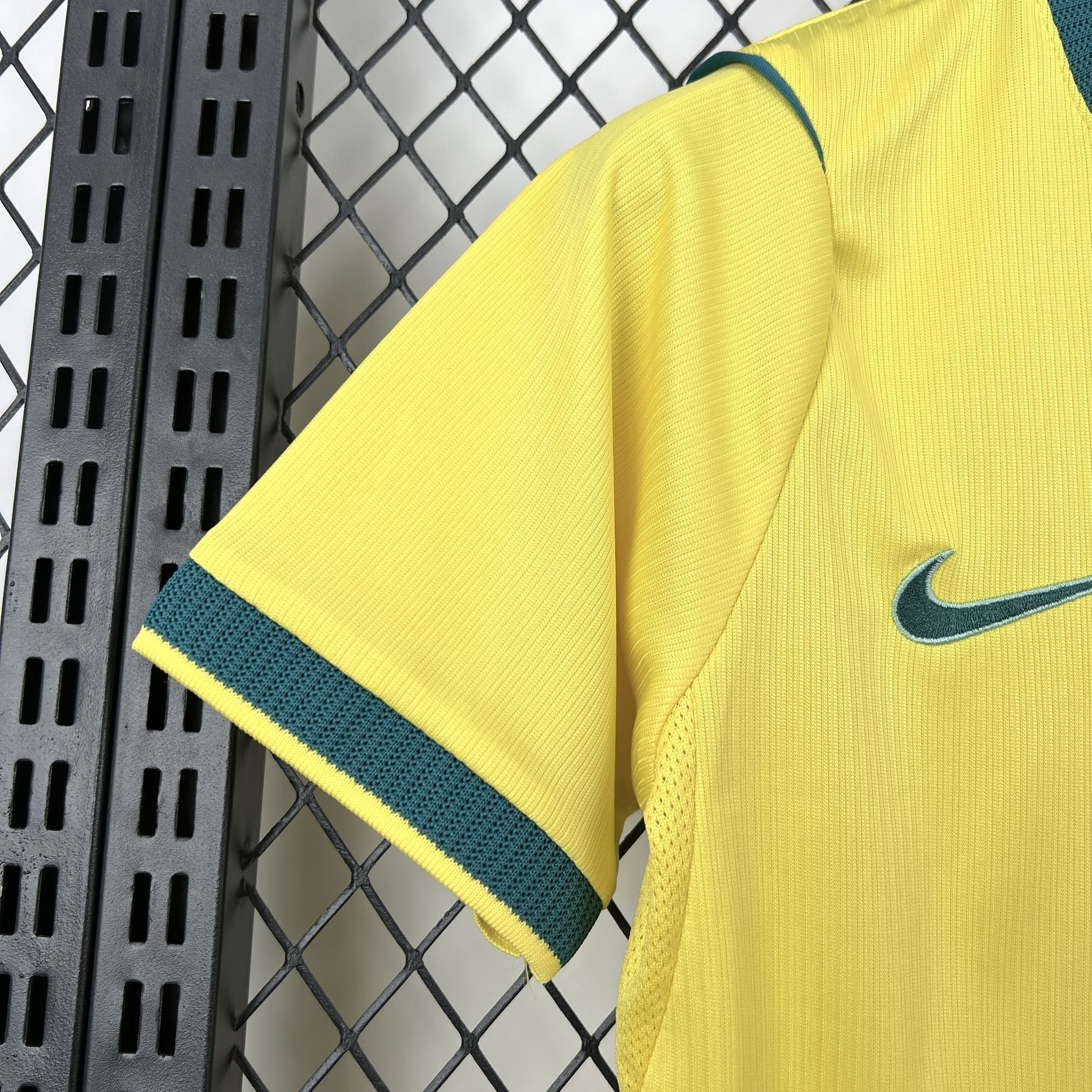 BOOTS SUPPLY Brazil 2026 Home Kids size - Kids
