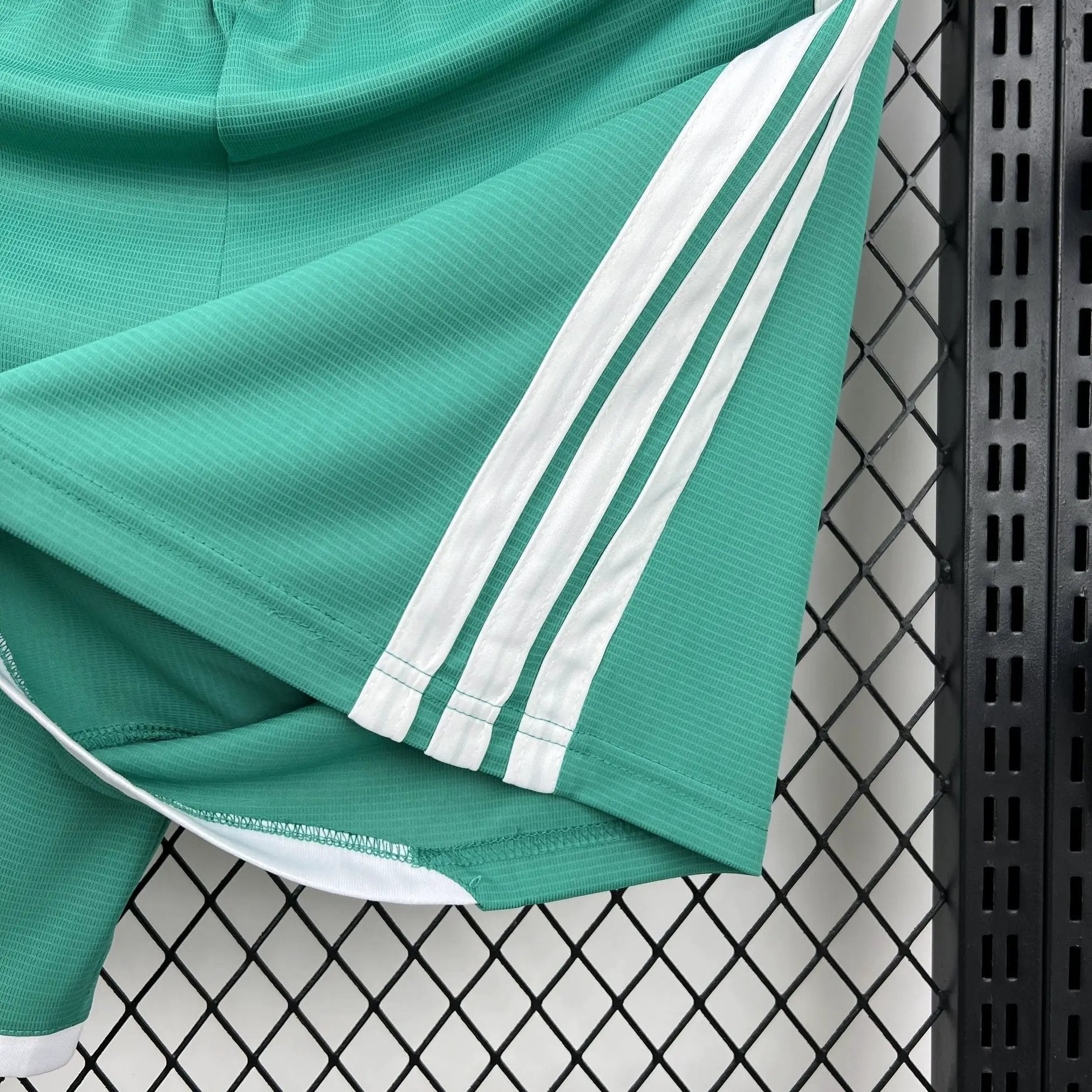 BOOTS SUPPLY Northern Ireland 2026 Home Shorts - Jerseys