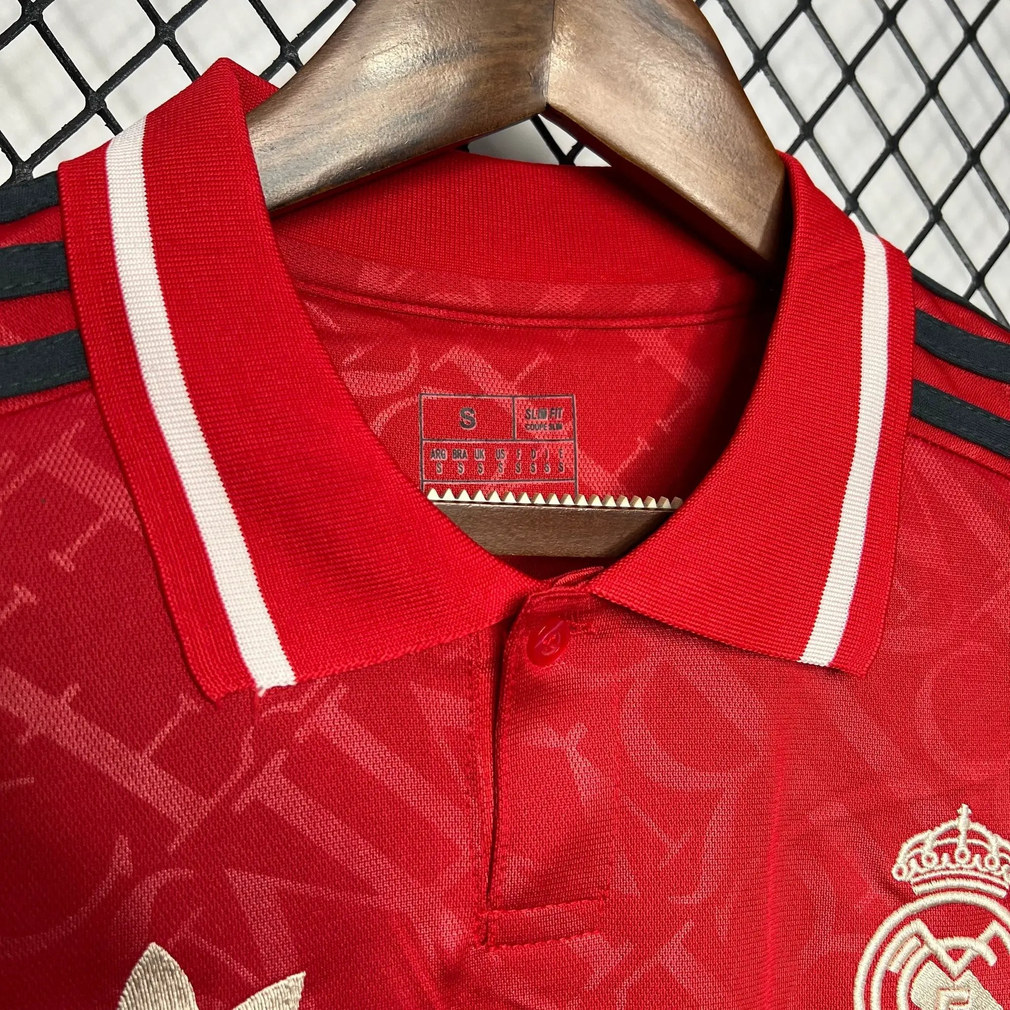 BOOTS SUPPLY Real Madrid Red Kit - Jersey