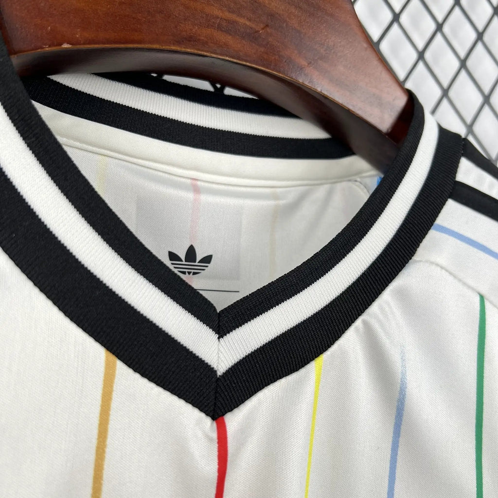 BOOTS SUPPLY Japan 2026 Away Kit - Jersey