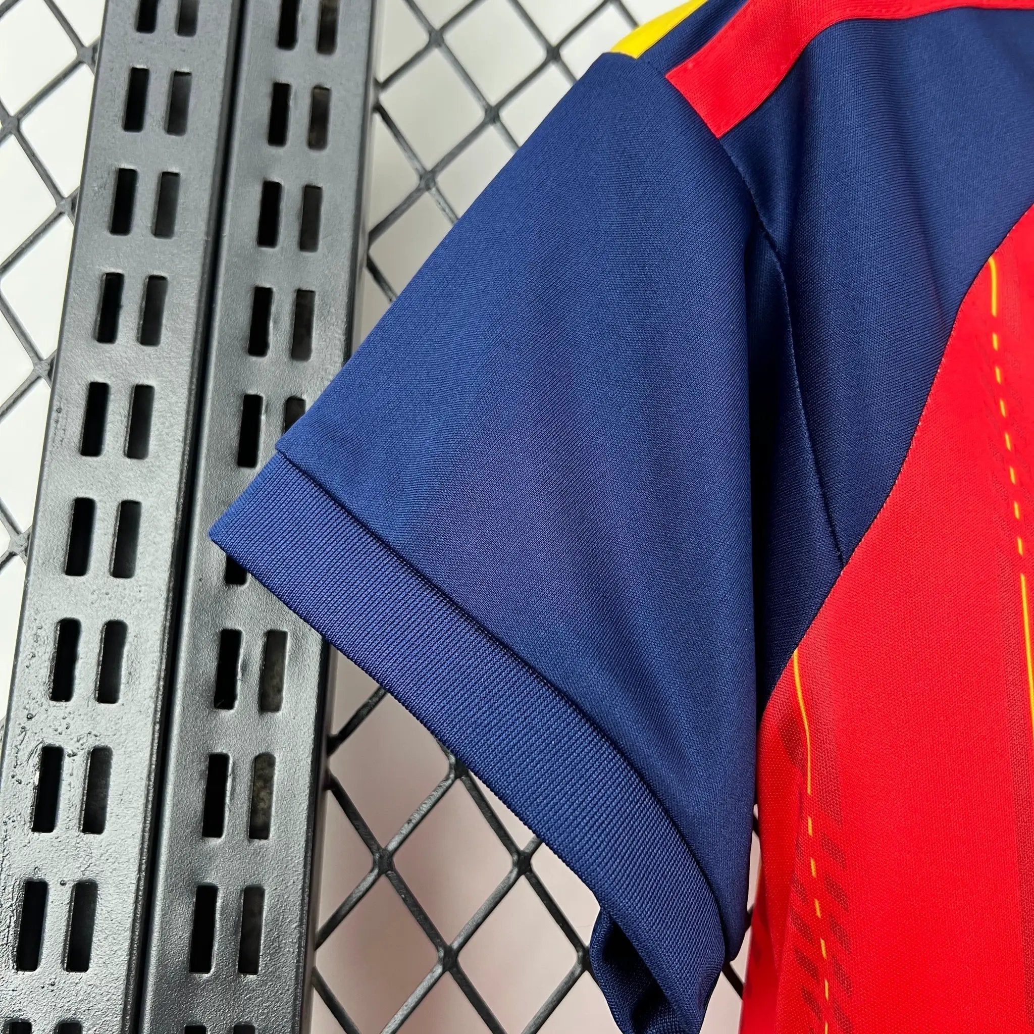 BOOTS SUPPLY Spain 2026 Home Kids size - Jersey