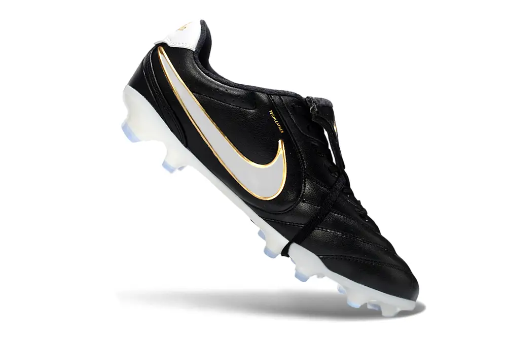 Nike Tiempo Ligera Pro LE Elite Football Boots in action