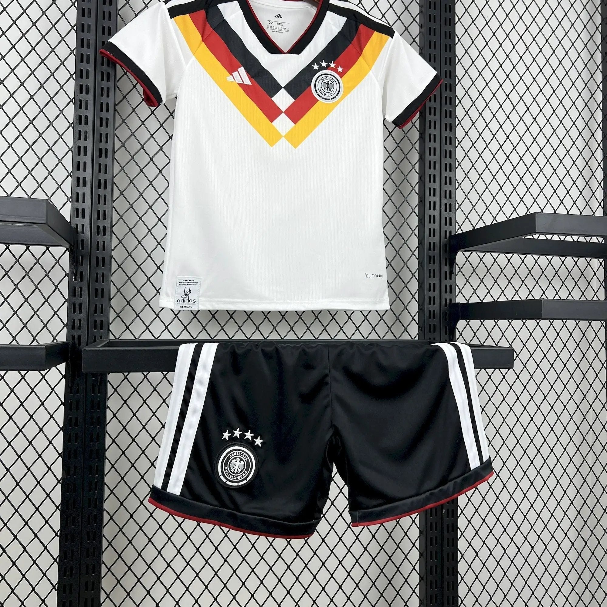 BOOTS SUPPLY Germany 2026 Home Kids size - Jersey