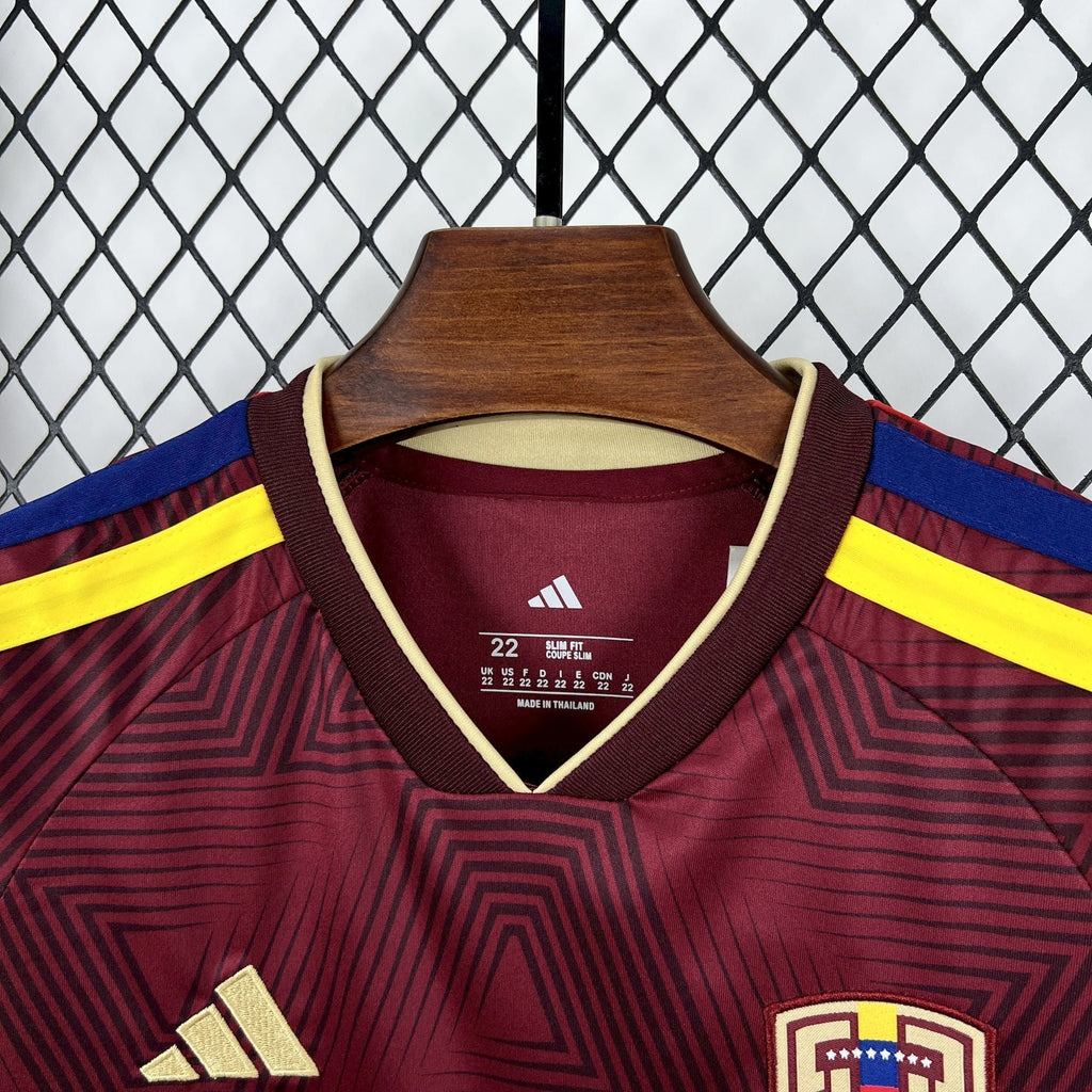 BOOTS SUPPLY Venezuela 2026 Home Kids size - Jersey
